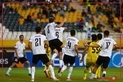  گل اول الاهلی قطر به سپاهان توسط یانزانه