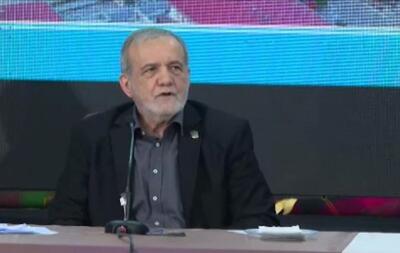  رییس جمهور در سفر به لرستان: نمی‌توانم قبول کنم استانی با ۱۲ میلیارد مترمکعب آب مشکل تنش آبی داشته باشد 