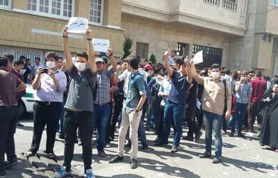  ابراهیم‌پور، نماینده مجلس: ۲۸ درصد دستگیرشدگان اعتراضات دانش‌آموز یا زیر ۲۰ سال‌اند