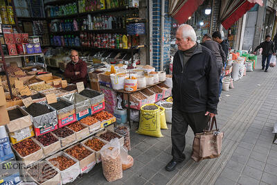  نمی‌شود ریالی درآمد داشت و دلاری خرج کرد/ یک میلیون کالابرگ دردی دوا نمی‌کند