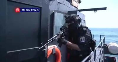  ببینید/ نمایش قدرت تکاوران ارتش، سپاه و نیروی دریایی روسیه