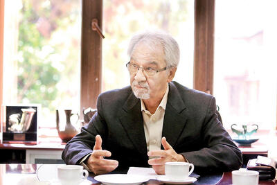  بهکیش: اتاق بازرگانی ایران - آمریکا تشکیل شود | پیشنهادات اقتصادی به آمریکا، دیرهنگام است | باید از مواضع سیاسی عقب‌نشینی کرد