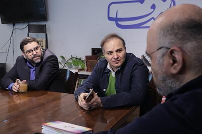  فیلم | چه کسانی در داخل آکسیوس را تنها منبع رسانه‌ای مذاکرات کردند؟