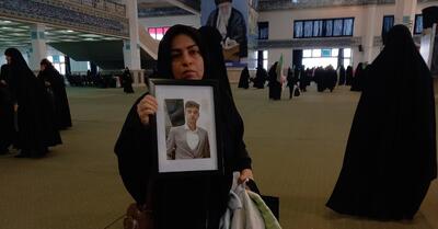  چهلم جانباختگان دی ۱۴۰۴ در مصلی | گزارش میدانی انصاف نیوز | سوگواری برای هموطن هم قطب‌بندی شد