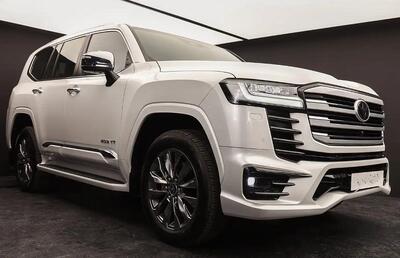  تویوتا لندکروز سری ۳۰۰؛ غول ژاپنی ارزش خرید دارد؟