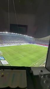  اقدام عجیب زن عرب در ورزشگاه العین؛ ویدئو جنجالی شد