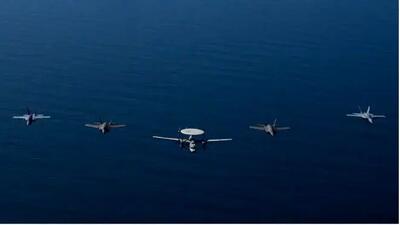  آمریکا در حال آماده‌سازی برای حمله به ایران با استقرار ۵۰ جنگنده پیشرفته