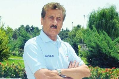  رشیدی: حسینی از فرعباسی و آدان یک سر و گردن بالاتر است