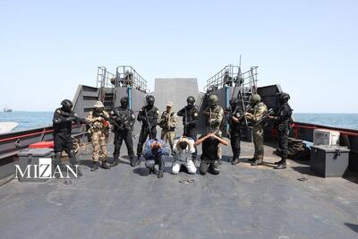  تمرین آزادسازی کشتی ربوده شده در رزمایش مرکب دریایی نیرو‌های دریایی ایران و فدراسیون روسیه