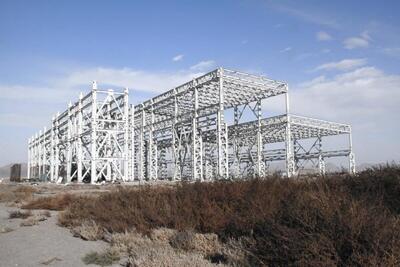  واکاوی استراتژی خودتأمینی زیرساختی در فولاد قائنات؛ پایداری تولید در سایه مدیریت سبز