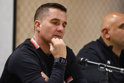  سرمربی پرسپولیس: ناراحتی ما از باخت بیشتر از هواداران است