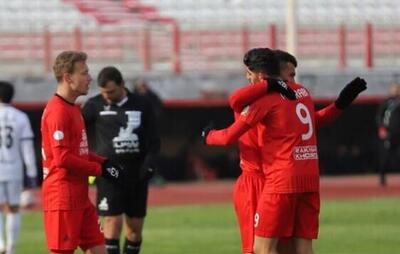  تیم تراکتور ۲۵۰ میلیارد تومان به جیب زد - پارس فوتبال