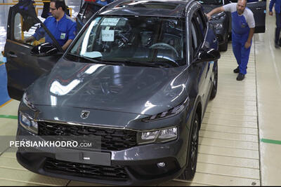  رشد تولید ایران‌خودرو و شکاف قیمت‌گذاری / خودروی «انووی» هیبریدی رونمایی می شود