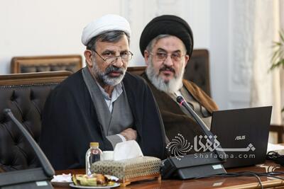  استاد مهریزی خطاب به رئیس‌جمهور: ادبیات تعاملی را به کل حاکمیت تعمیم دهید/ جامعه زیر بار اضطراب و بلاتکلیفی است