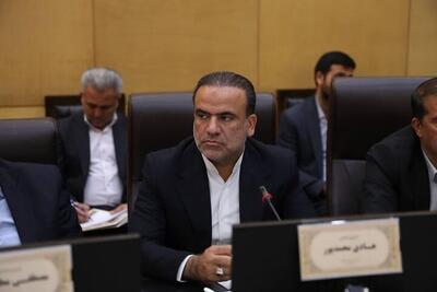  محمدپور: بنگاهداری بانک ها تورم زا است/ نقدینگی ها به سمت بخش های مولد هدایت شود