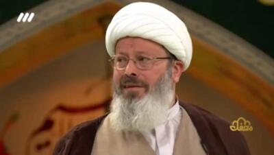  روحانی جنجالی برنامه محفل صداوسیما تصنیف «از خون جوانان وطن»‌ را خواند + ویدئو