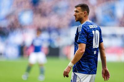  مرد تمام‌نشدنی بالکان؛ ادین ژکو زمینه‌ساز بازگشت شالکه به بوندسلیگا می‌شود؟