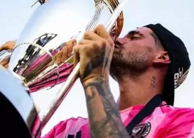  صحبت‌های دی‌پل اینترنت را به آتش کشید!