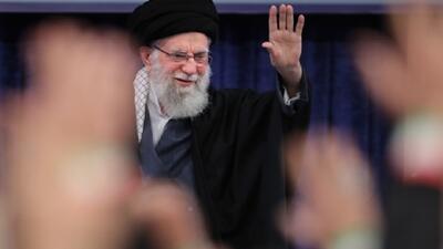  مروری بر سخنان رهبر معظم انقلاب درباره وجود تورم + فیلم