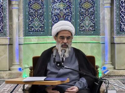  آیت‌الله فاضل لنکرانی: رمضان فرصتی برای تحول معنوی است