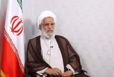  نماینده مجلس خبرگان با توجه به شرایط فعلی کشور سوره حشر را تفسیر کرد؛ هرکس مزدور دشمن شود، نزد ملت مردود است