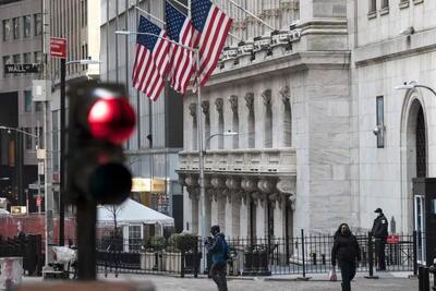  کسری تجاری  ۹۰۱ میلیارد دلاری آمریکا در سال ۲۰۲۵