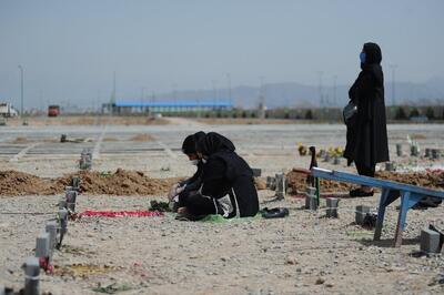  مدیرعامل بهشت زهرا: در شرایط بحرانی و اضطراری کنونی با کمبود قطعات «روز دفن» مواجه هستیم