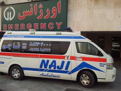  نماینده مجلس از خجالت اورژانس درآمد؛ آمبولانس نداریم شما با لندکروز دور می‌زنید!