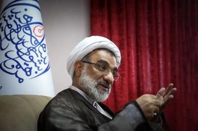  دبیر شورای‌عالی انقلاب فرهنگی: دشمن علیه کشور حرکتی کند، خودش برای آتش‌بس به التماس می‌افتد