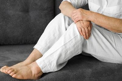  توصیه پزشکان برای خواب راحت: یک تمرین ساده در رختخواب