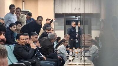  وضعیت حدادی مدیرعامل پرسپولیس در لحظه ثبت شکست مقابل خیبر