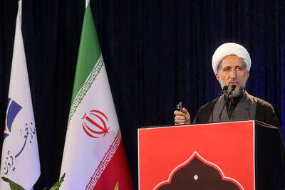  آمریکا توان مقابله با ایران را ندارد/آمریکا به غروب خود نزدیک می‌شود