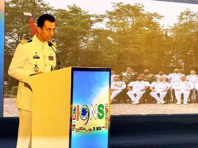  ارائه گزارش فعالیت‌های کارگروه‌های امنیت دریایی و HADR توسط نماینده نداجا