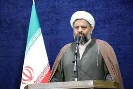  ماه رمضان فرصت تزکیه نفس و توجه به قرآن است‌/ حفظ وحدت و اقتصاد مقاومتی ضروری است