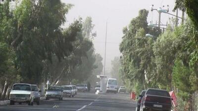  احتمال افزایش غبار محلی در نقاط پر تردد از شنبه شب