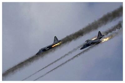  تقابل جنگنده‌های آمریکایی و چینی در نزدیکی شبه‌جزیره کره