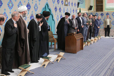  فیلم/ پنجره متفاوتی از محفل انس با قرآن با حضور رهبر انقلاب