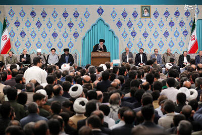  عکس/ محفل رمضانی انس با قرآن کریم با حضور رهبر انقلاب