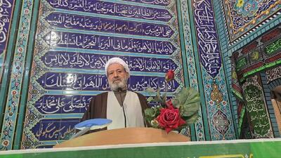  تأکید امام‌جمعه اردستان بر ضرورت پاسداشت حرمت ماه رمضان و اهمیت تلاوت