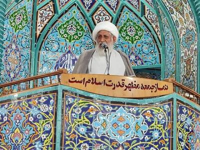  امام جمعه میناب: اقتدار ملی پشتوانه دیپلماسی موفق است