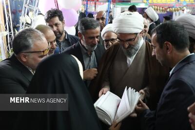  امام جمعه سمنان: «انگیزه‌بخشی» کلید ترویج کتابخوانی در نسل جوان است