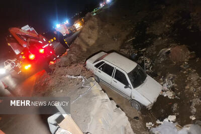  نجات یک خانواده ۴ نفره از داخل کال در مشهد