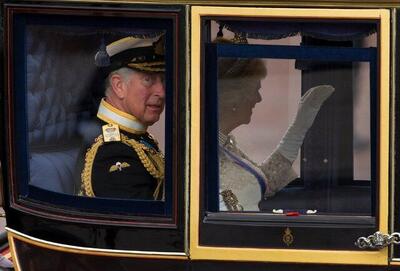  واکنش پادشاه بریتانیا به بازداشت برادرش