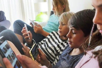  کدام کشورها رسانه‌های اجتماعی را برای کودکان ممنوع کرده‌اند؟