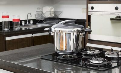  ۵ دلیل اصلی ترکیدن زودپز+ روش‌های جلوگیری از آن