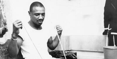  آشنایی با مارولوس ماروین هاگلر، قهرمان میان‌وزن بوکس دهه 80 میلادی؛ از فرار از شورش تا ایندیو - پارس فوتبال