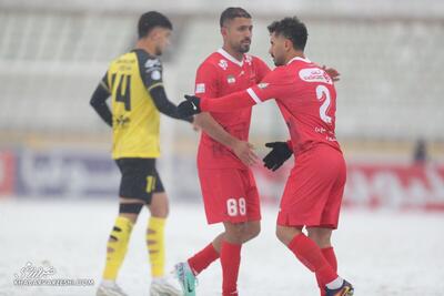  بدشانسی‌های ادامه دار اوسمار؛ وینگر پرسپولیس بازی با خیبر را از دست داد - پارس فوتبال