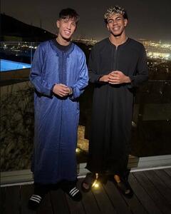  استایل متفاوت لامین یامال در ماه مبارک‌ رمضان - پارس فوتبال