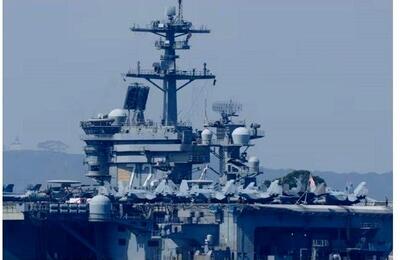  واکنش نماینده مجلس به اعزام ناوهای آمریکایی به منطقه: ما هم سلاح‌های محرمانه‌ای آماده کرده‌ایم