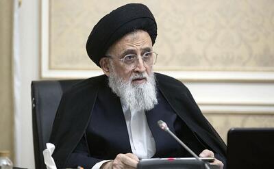  مدرسی یزدی: ملت ایران تهدیدات آمریکا را بی‌اثر خواهد کرد